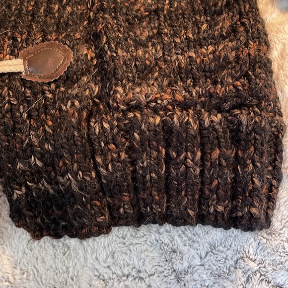 Christy Dawn inspired hand knit chunky button hooded sweater coat - Picture 7 of 13